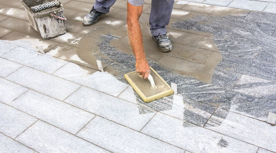 Expert Emergency Roof Repairs services in Coldwater, MS